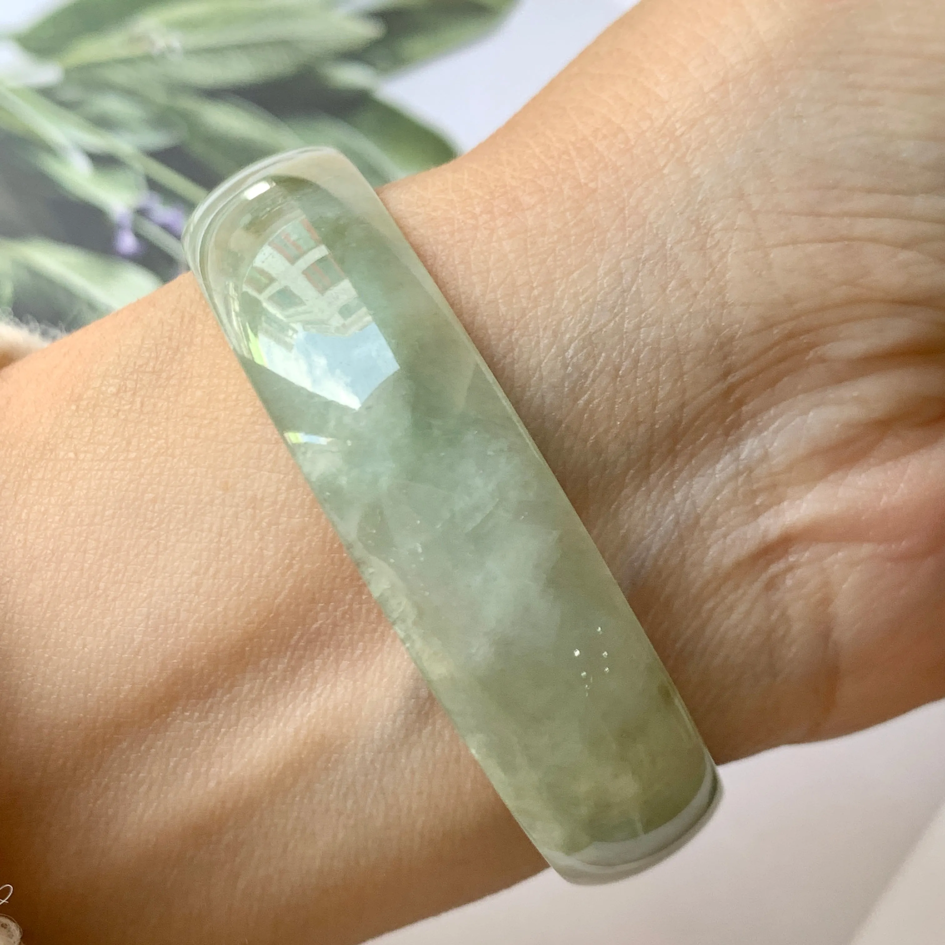 53.3mm A-Grade Natural Green Jadeite Modern Round Bangle No.151953