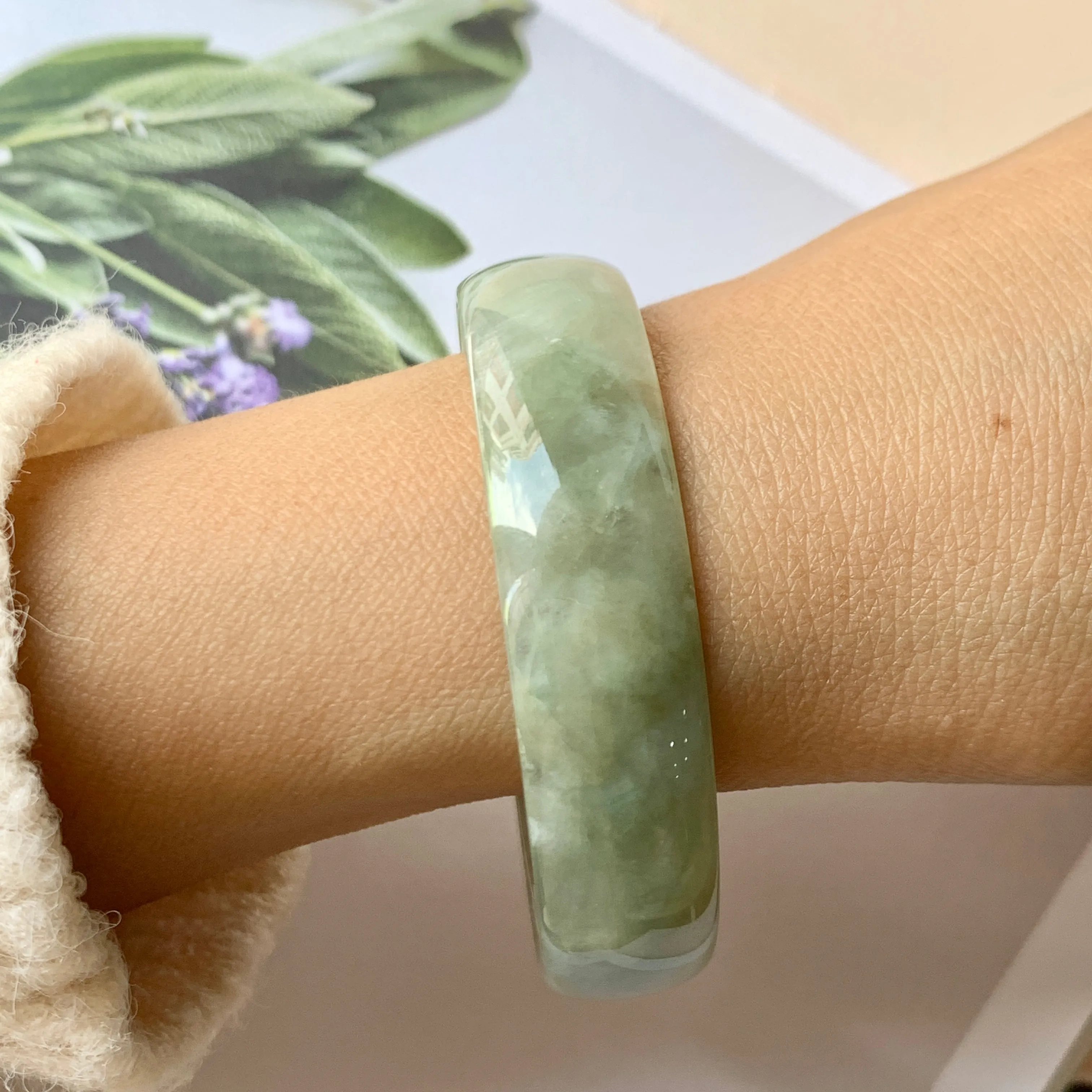 53.3mm A-Grade Natural Green Jadeite Modern Round Bangle No.151953