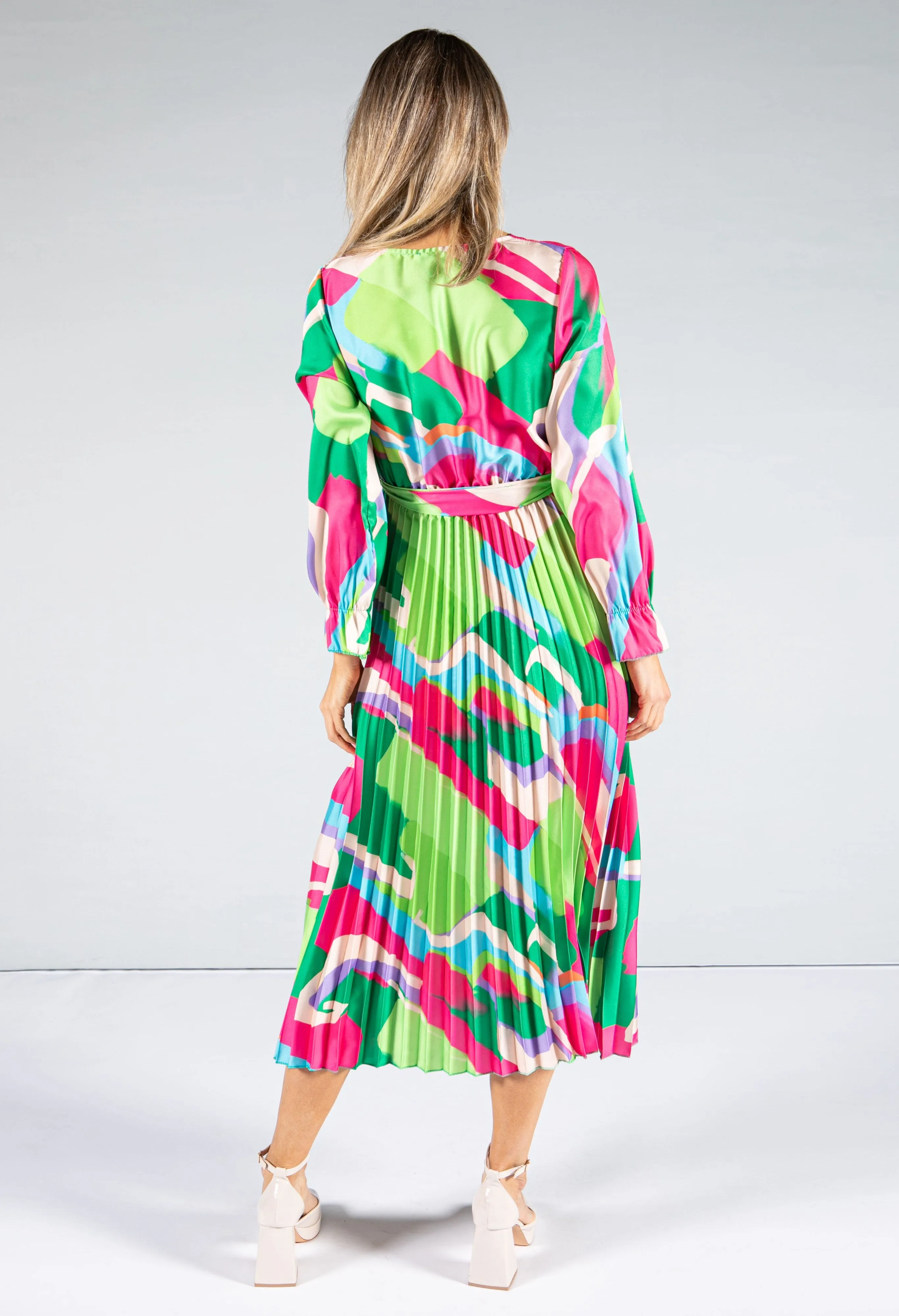 Abstract Pattern Pleat Dress