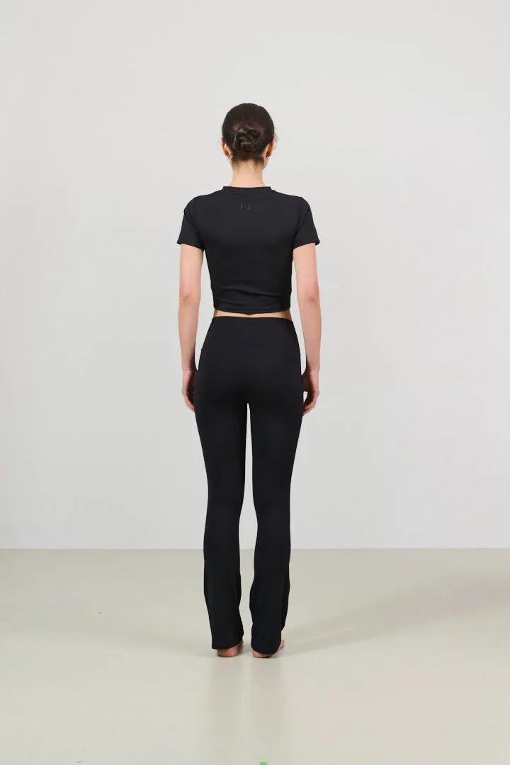 RIVER LIFT high-waisted flare legging - Black