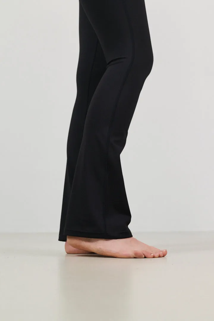 RIVER LIFT high-waisted flare legging - Black