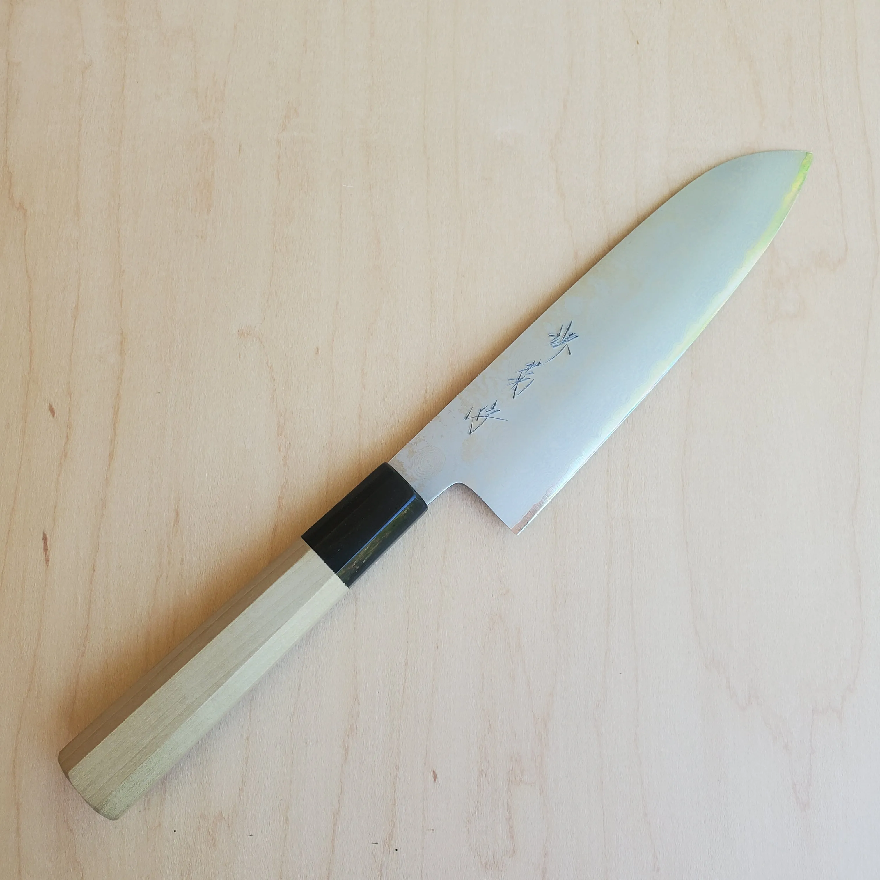 Sakai Kikumori Raindrop Damascus 170mm Santoku Ginsan