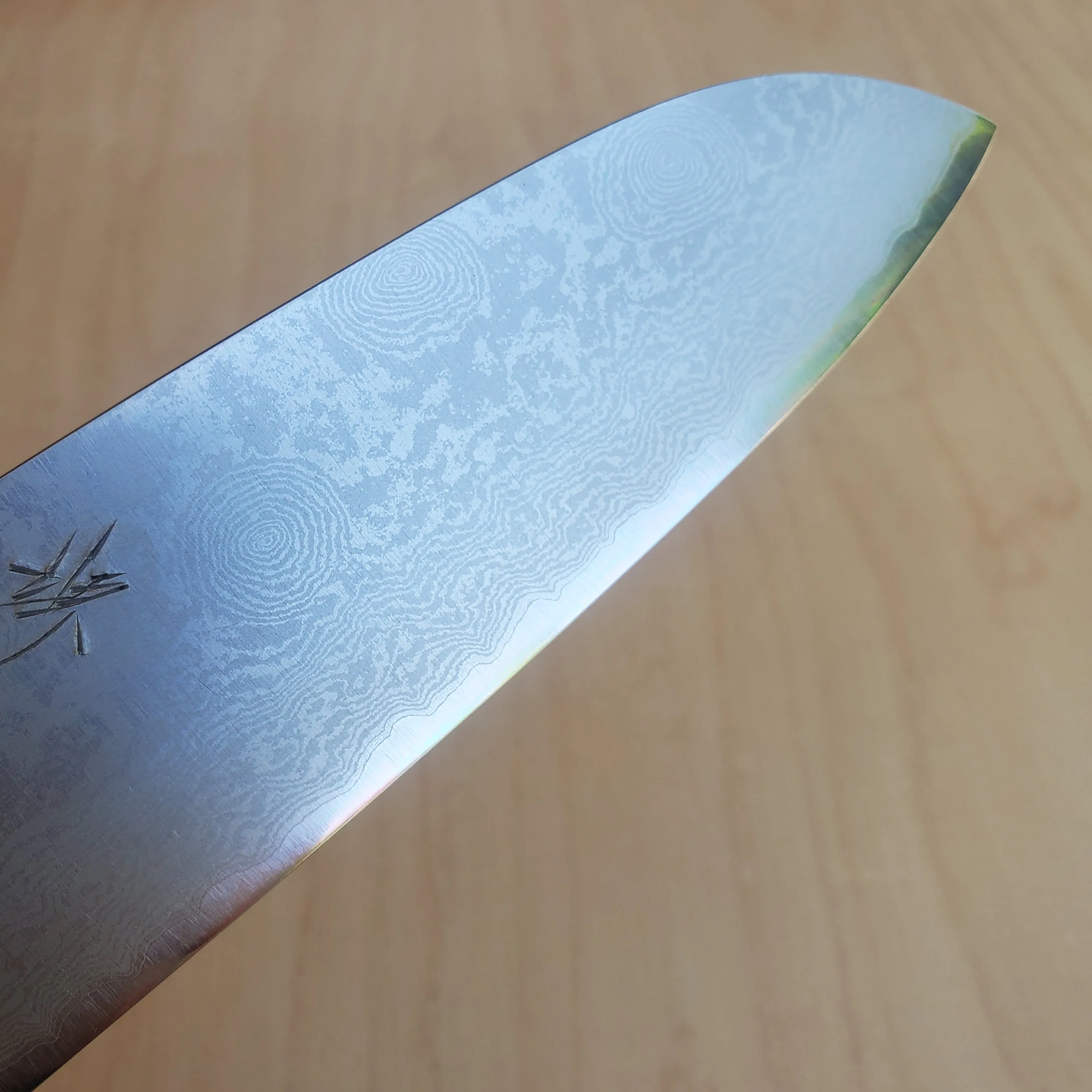 Sakai Kikumori Raindrop Damascus 170mm Santoku Ginsan