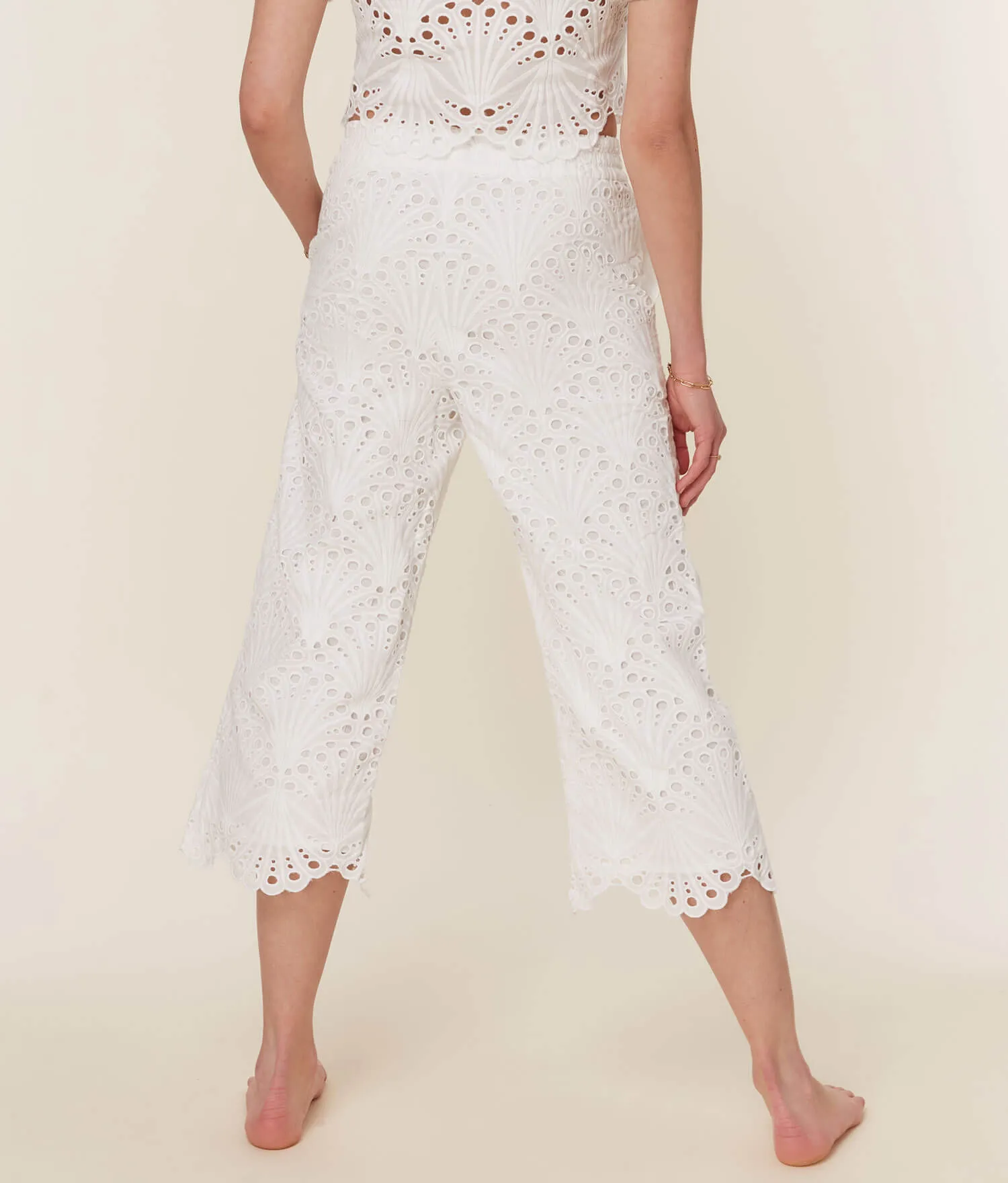 The Suasi Crop Pant - Eyelet - White